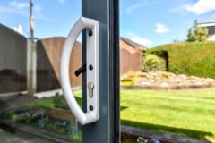 trade-price-bifold-door-suppliers-midlands